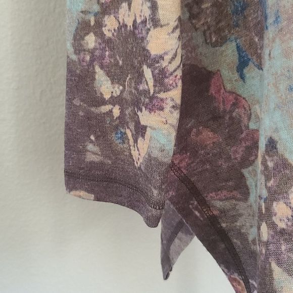 CHELSEA AND THEODORE top - Picture 3 of 8